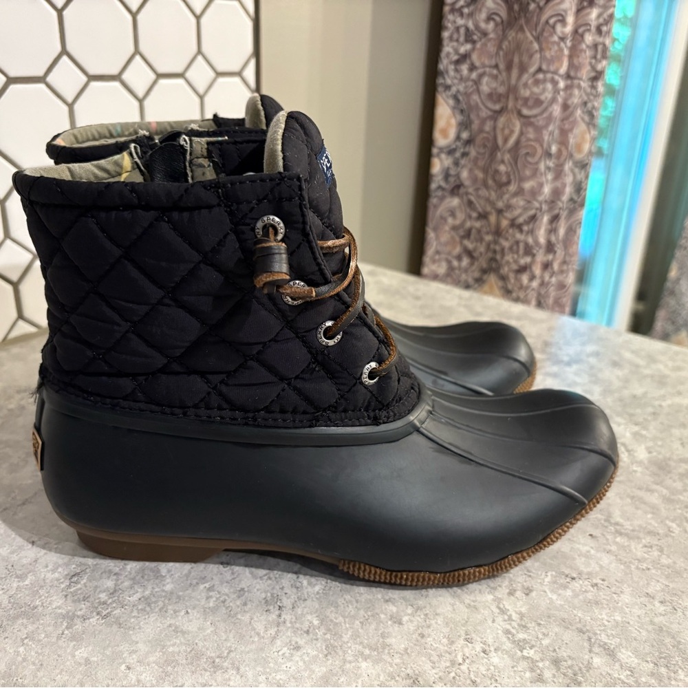 Sperry Saltwater Women’s boots